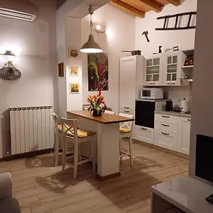 Ada , Fiesole Italie